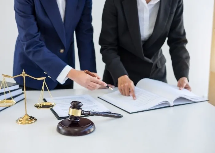 Direito Empresarial para Pequenas e Médias Empresas – assessoria jurídica estratégica